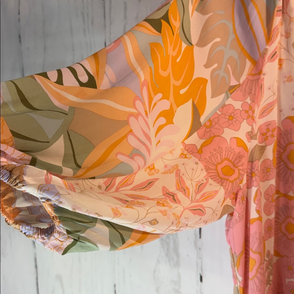 Rose & Olive Multicolor Floral Blouse, Great for Easter/Spring - Picture 4 of 9